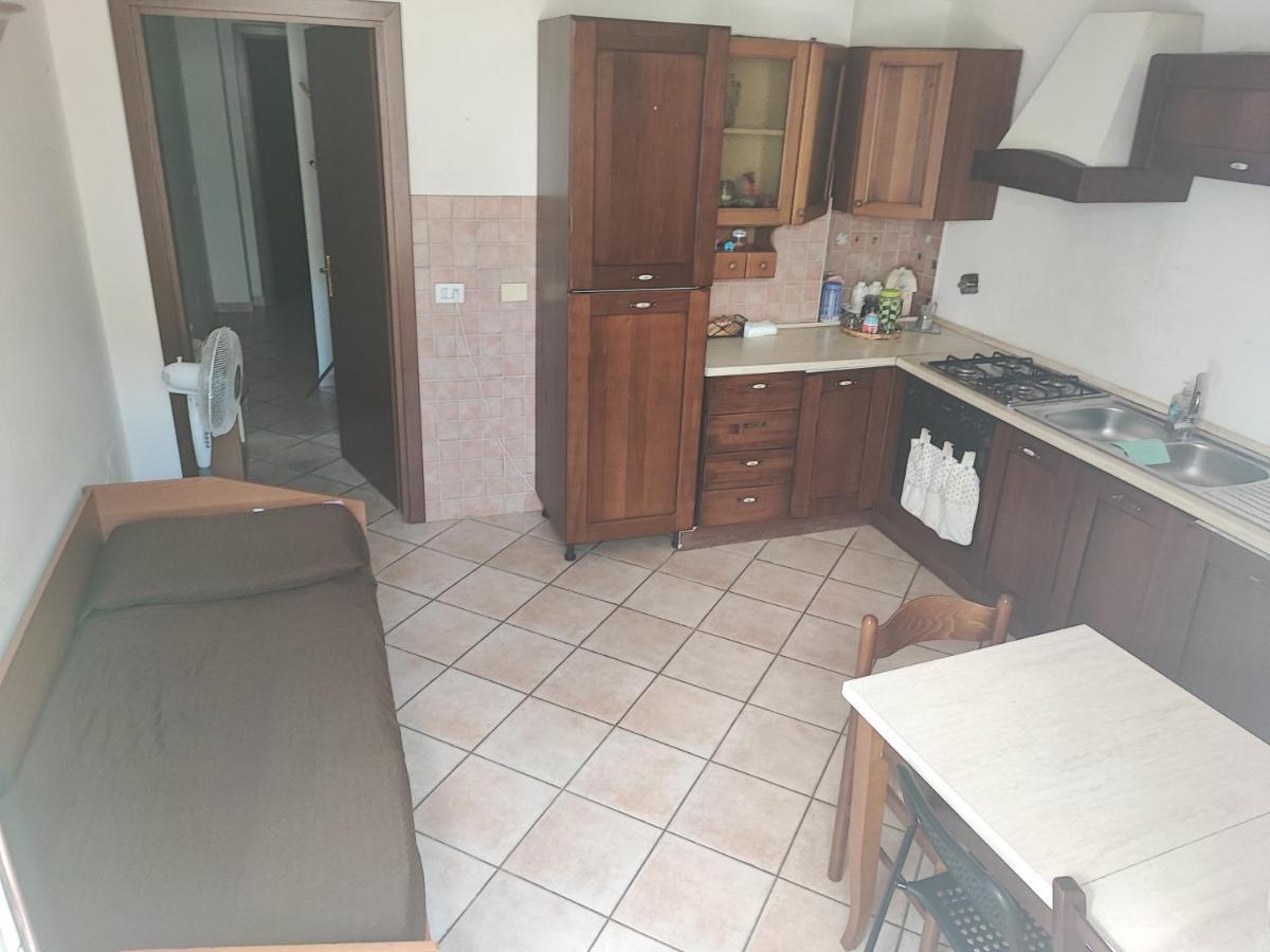 Villa Lucia Ачілія Екстер'єр фото